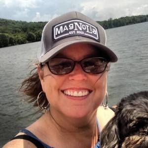 Meet your Posher, Lisa